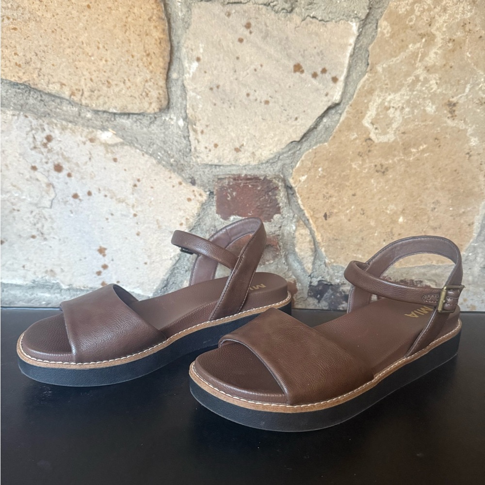 MIA Damasia Sandals - Size 11